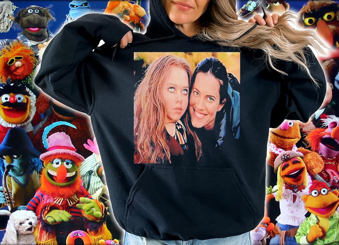 Allison Williams and M3GAN shirt t-shirt hoodie