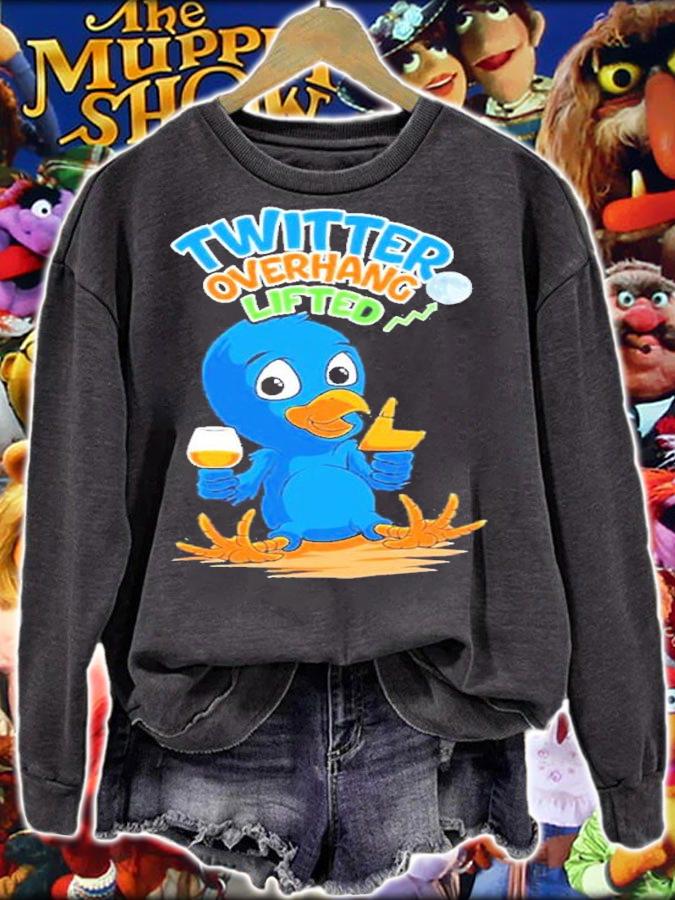 Twitter overhang lifted shirt t-shirt