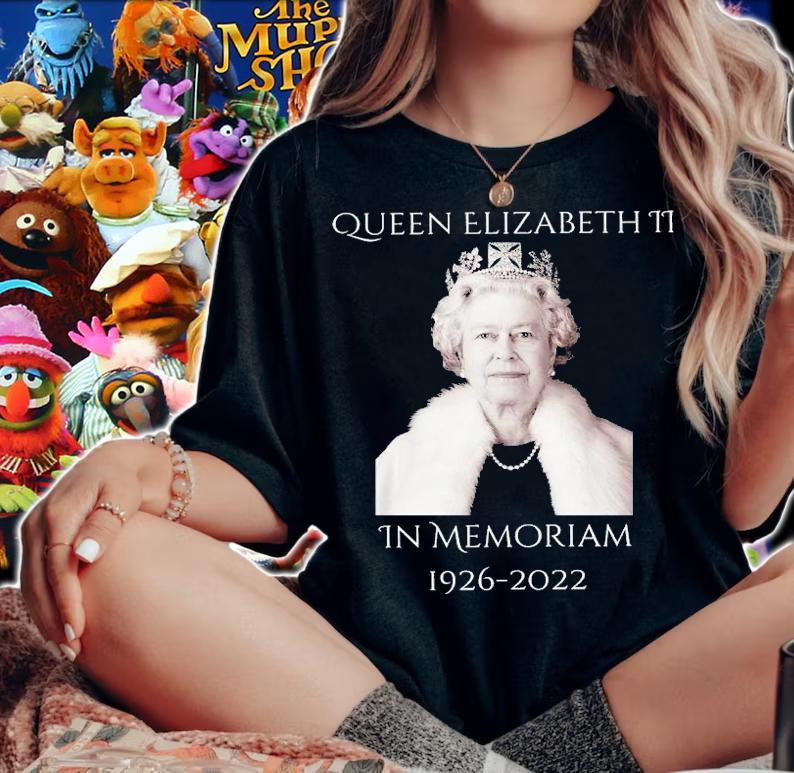 Queen Elizabeth II 1926-2022 RIP Queen Elizabeth T-Shirt t-shirt