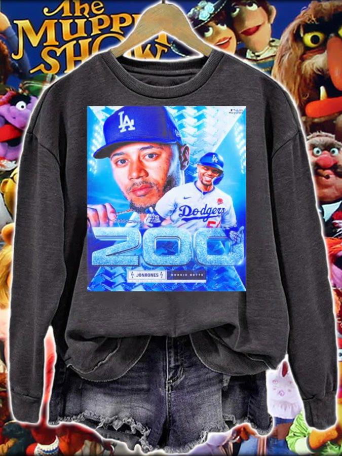 Mookie Betts Reached 200 Home Runs In The MLB Shirt t-shirt sweatshirt