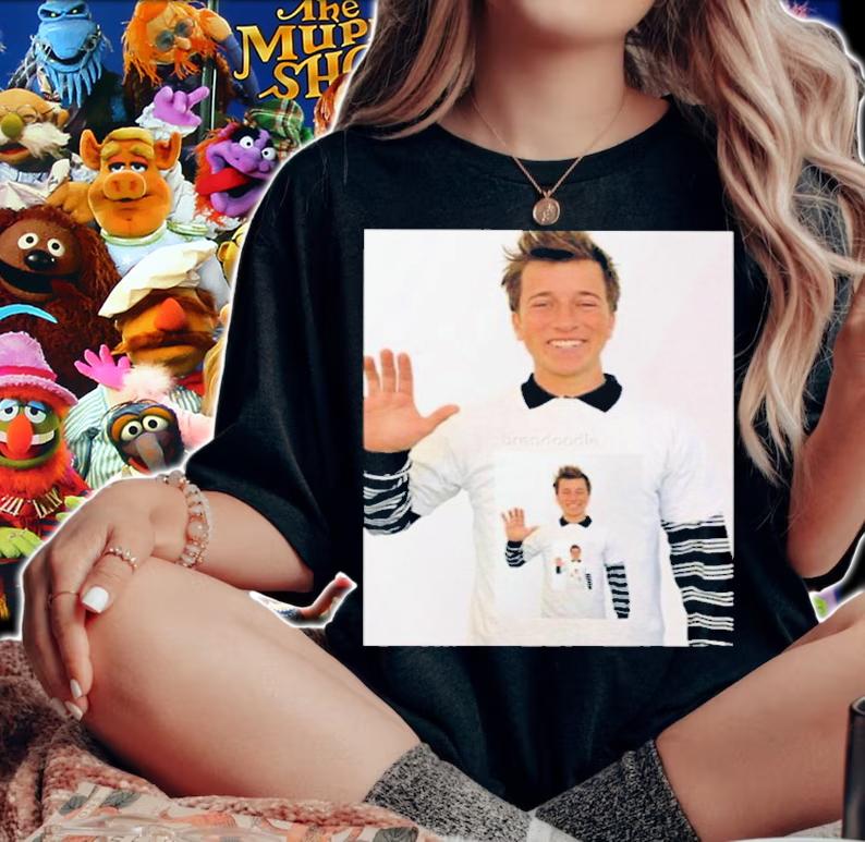 Skyler Gisondo The Jared Are You There God Its Me August T-Shirt t-shirt