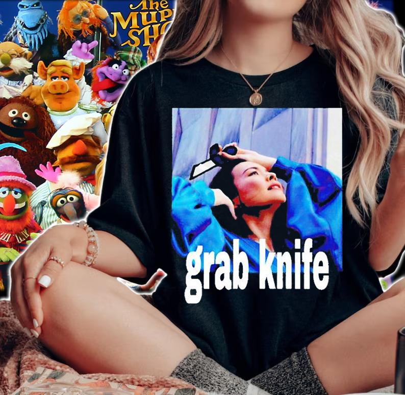 Mitski grab knife T-shirt t-shirt woman shirt