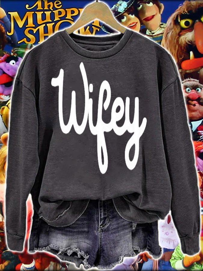 Wifey Mrs Misses Bride at Wedding with Groom Vintage T-Shirt t-shirt