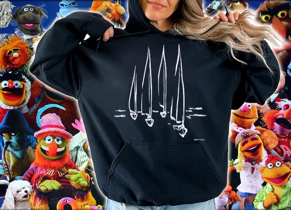 Mens Unique Sailboats On Open Water Nautical Outdoorsman Sailing Shirt t-shirt hoodie