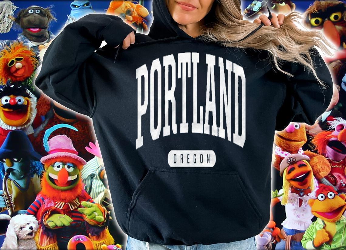 College Style Portland Oregon Souvenir Gift shirt