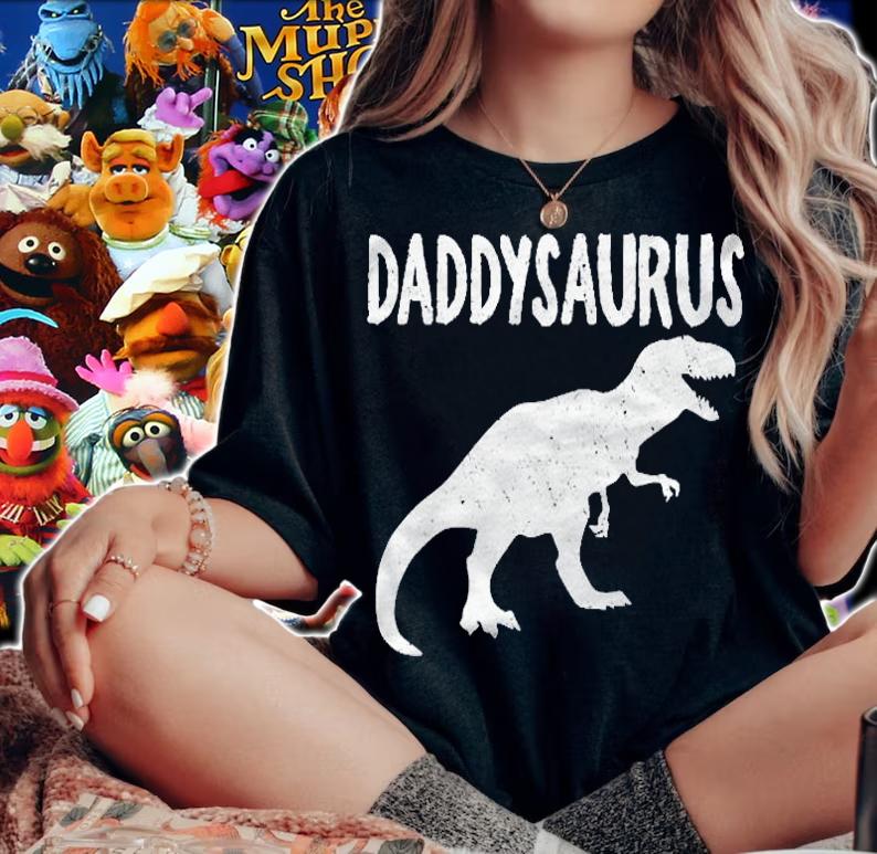Mens Funny Daddysaurus Dad Dinosaur Shirt woman shirt