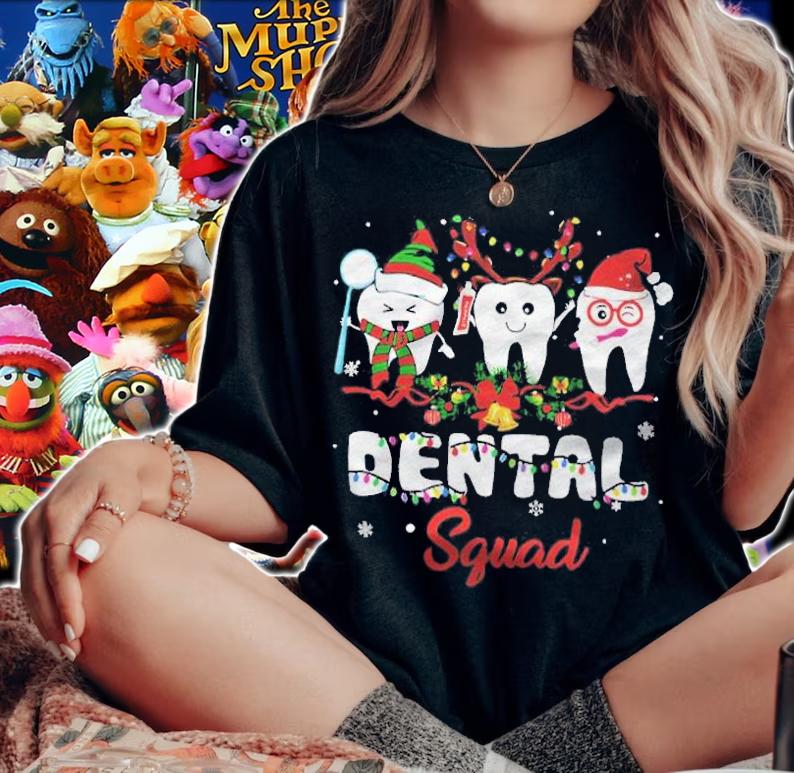 Dental squad Christmas T-shirt