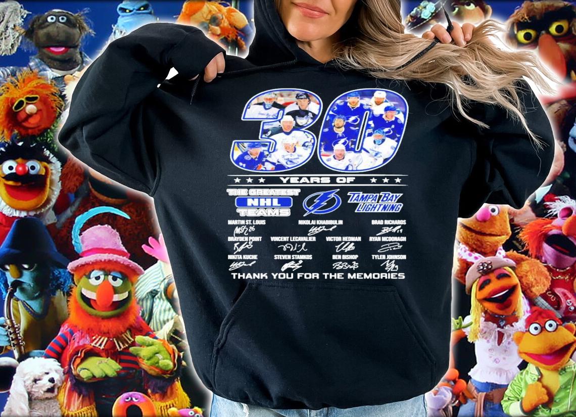 30 years of The Greatest NHL teams Tampa Bay Lightning signatures t-shirt hoodie