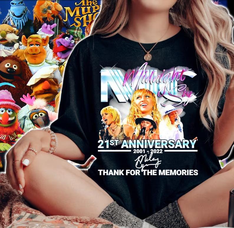 Midnight Sky Miley Cyrus 21st Anniversary 2001-2022 Signatures Thank You For The Memories Shirt