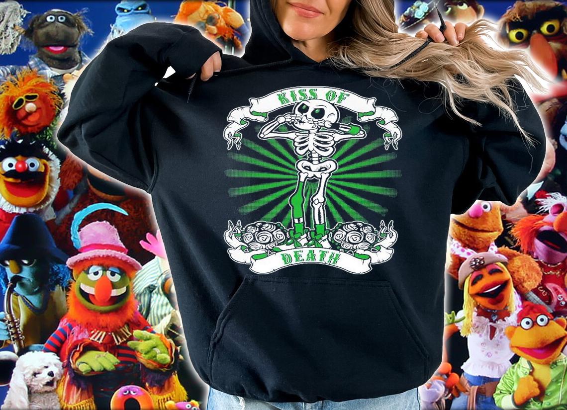Skeleton Kiss Of Death T-Shirt hoodie