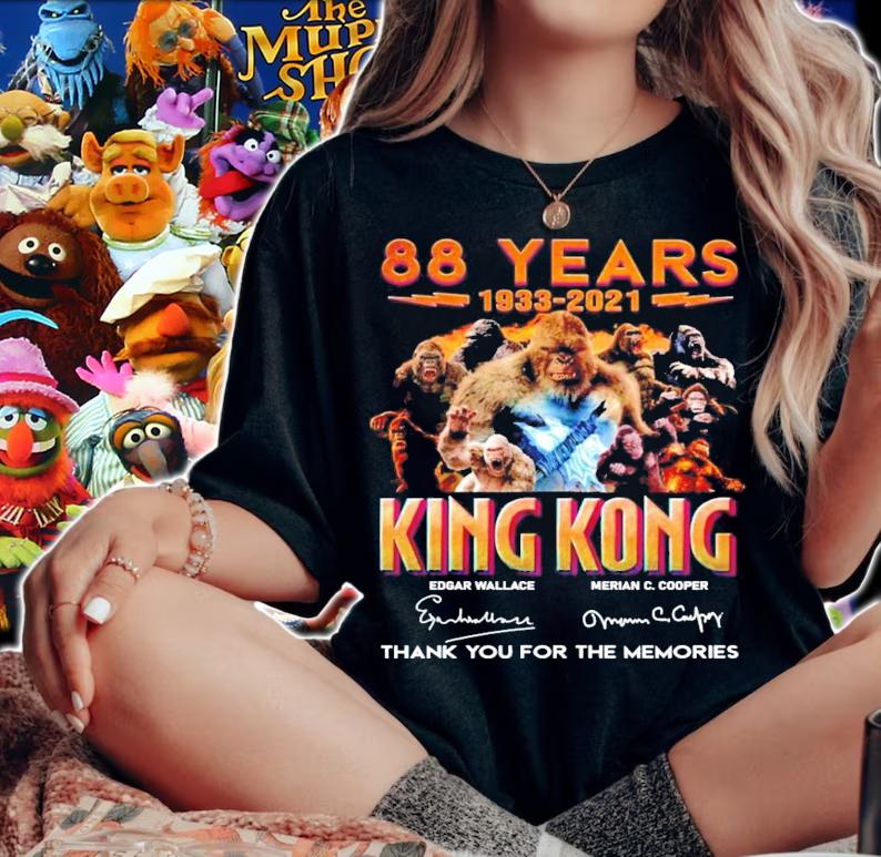 88 years 1933-2021 King Kong signature thank you for the memories shirt woman shirt